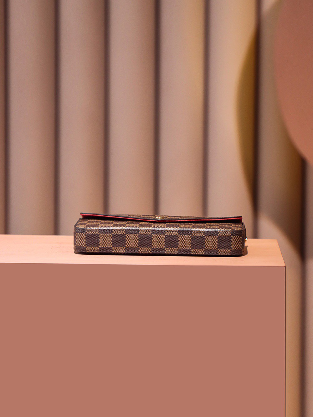 Túi Xách Louis Vuitton LV Felicie Pochette Họa Tiết Ô Cờ Repica 11 20cm (6) Túi Xách Louis Vuitton LV Felicie Pochette Họa Tiết Ô Cờ Repica 11 20cm (2)