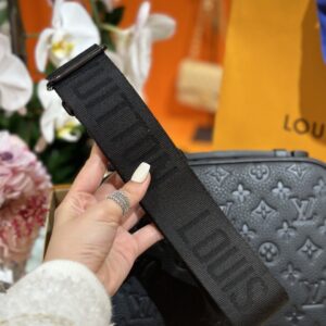 Túi Xách Louis Vuitton LV Slock Monogram Like Auth Màu Đen 22x18x8cm (2)