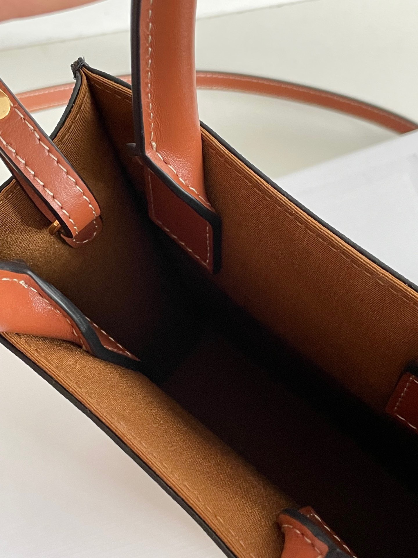 Túi Xách Nữ Celine Mini Tote Họa Tiết Monogram Like Auth 17x21cm (1) Túi Xách Nữ Celine Mini Tote Họa Tiết Monogram Like Auth 17x21cm (2)