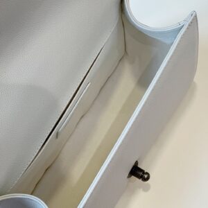 Túi Xách Nữ Chanel Boy Medium Màu Trắng Like Auth Cao Cấp 25cm (2)