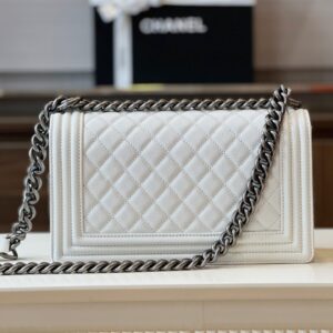 Túi Xách Nữ Chanel Boy Medium Màu Trắng Like Auth Cao Cấp 25cm (2)