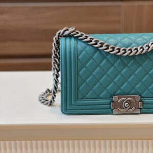 Túi Xách Nữ Chanel Boy Medium Màu Xanh Replica 11 Cao Cấp 25cm (2)