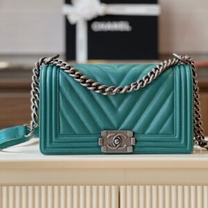 Túi Xách Nữ Chanel Boy Medium Vân Chữ V Rep 11 Cao Cấp Màu Xanh 25cm (2)
