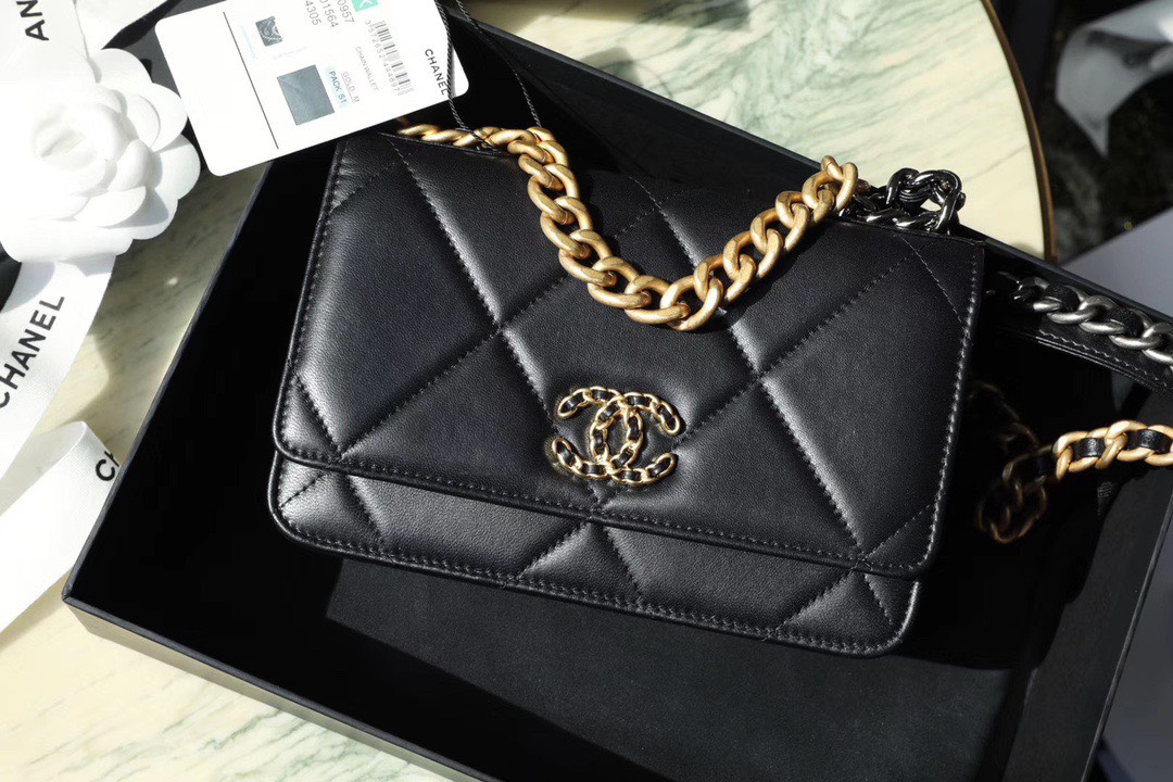 Túi Xách Nữ Chanel Woc C19 Replica 11 Cao Cấp Màu Đen Size 19cm (8) Túi Xách Nữ Chanel Woc C19 Replica 11 Cao Cấp Màu Đen Size 19cm (2)