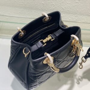 Túi Xách Nữ Dior Lady Replica 11 Cao Cấp Màu Đen Da Mịn 24cm (2)