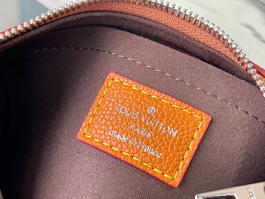 Túi Xách Nữ Louis Vuitton LV Marellini Màu Cam Rep 11 Cao Cấp 19×13,5×6,5cm (2) Túi Xách Nữ Louis Vuitton LV Marellini Màu Cam Rep 11 Cao Cấp 19×13,5×6,5cm (2)