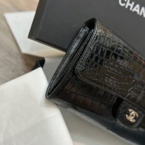 Ví Chanel Crocodile Da Cá Sấu Replica 11 Cao Cấp Màu Đen 12cm (2)