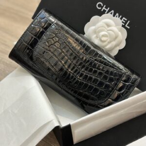 Ví Chanel Crocodile Da Cá Sấu Replica 11 Cao Cấp Màu Đen 12cm (2)