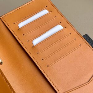 Ví Louis Vuitton LV Vertical Capucines Da Bò Siêu Cấp 10x19cm (2)