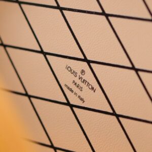 Túi Louis Vuitton LV Petite Boite Chapeau Hoạ Tiết Monogram Like Auth 17.5x16.5x7 (2)