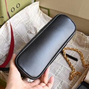 Túi Xách Gucci Matelasse Like Auth Họa Tiết GC Dập Chìm 21cm (2)