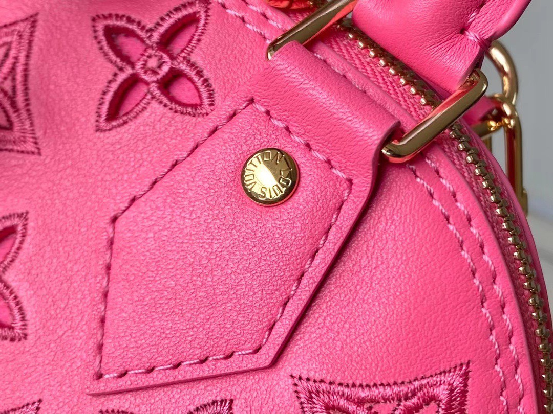 Túi Xách Louis Vuitton LV Alma BB Replica 11 Màu Hồng 23.5x17.5x11 (6) Túi Xách Louis Vuitton LV Alma BB Replica 11 Màu Hồng 23.5x17.5x11 (2)