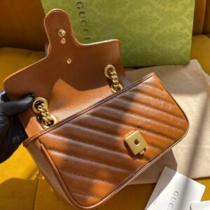 Túi Xách Nữ Gucci Marmont Siêu Cấp Màu Nâu Da Trơn 22cm (2)