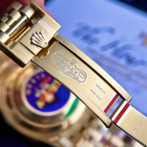 Đồng Hồ Rolex GMT-Master II 126718GRNR Replica 11 Clean Factory (5)