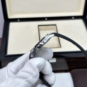 Đồng Hồ Patek Philippe Aquanaut 5167A Replica 11 Nhà Máy 3K Màu Đen 40mm (1)