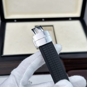 Đồng Hồ Patek Philippe Aquanaut 5167A Replica 11 Nhà Máy 3K Màu Đen 40mm (1)