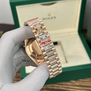 Đồng Hồ Rolex Day-Date Fake Cao Cấp Màu Vàng Hồng EW Factory 40mm