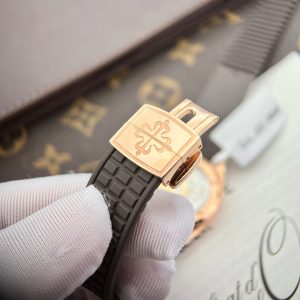 Patek Philippe Aquanaut 5062 Đính Kim Cương Moissanite Replica 11 35 (2)