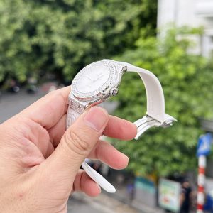 Đồng Hồ Hublot Classic Fusion Đính Đá Màu Trắng Nhà Máy HB 38mm (1)