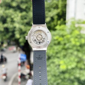 Đồng Hồ Hublot Classic Fusion Đính Đá Màu Xám Nhà Máy HB 38mm (6)