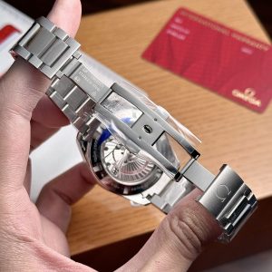 Dong-Ho-Omega-Replica-11 (3)