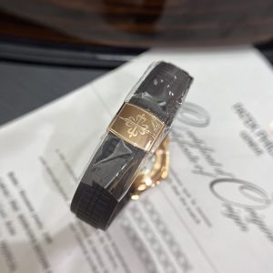 Dong-Ho-Patek-Philippe-Nha-May-3K-1024x1024