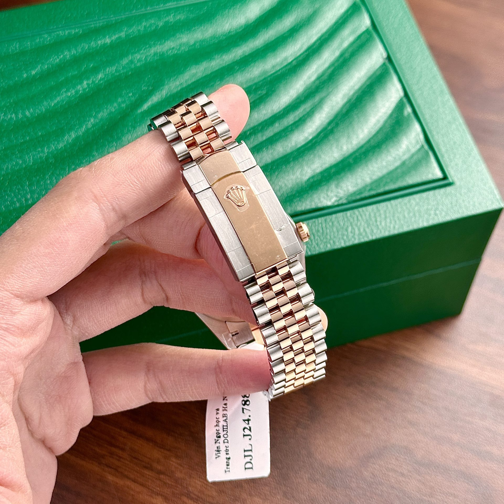 Đồng Hồ Rolex DateJust Bọc Vàng Mặt Số Chocolate Nhà Máy GM V5 Nam 41mm (4) Đồng Hồ Rolex DateJust Bọc Vàng Mặt Số Chocolate Nhà Máy GM V5 Nam 41mm (1)