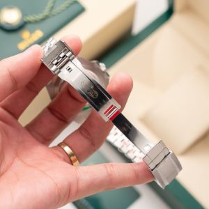 Đồng Hồ Rolex GMT-Master II Pepsi Nhà Máy Clean V3 New 2024 40mm (4)