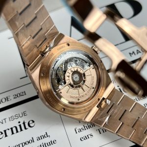 Đồng Hồ Vacheron Constantin Overseas 5500V Rep 11 Mặt Xanh (1)