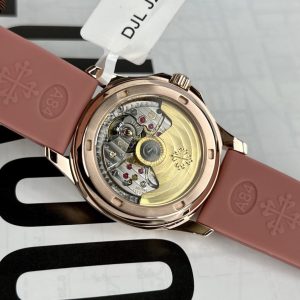 Đồng Hồ Patek Philippe Aquanaut 5072R Bọc Vàng Đính Moissanite 35 (12)