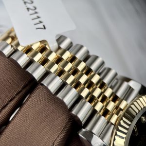 Đồng Hồ Rolex DateJust Nữ Bọc Vàng Thật Mặt Số Màu Đen Nhà Máy GM 31mm (1)