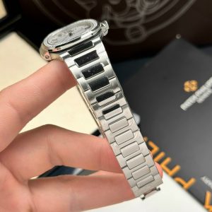 Đồng Hồ Patek Philippe Nautilus 7010 Fake Cao Cấp Nhất Nữ Máy Pin 32mm (1)