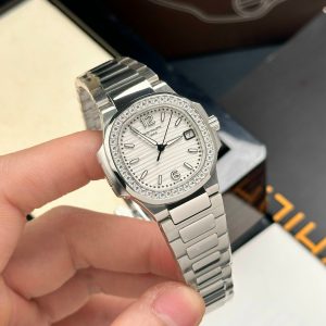 Đồng Hồ Patek Philippe Nautilus 7010 Fake Cao Cấp Nhất Nữ Máy Pin 32mm (1)
