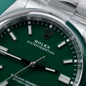 Đồng Hồ Rolex Replica Oyster Perpetual 126000 Mặt Xanh Lá Cây Máy Clean 41mm (5)