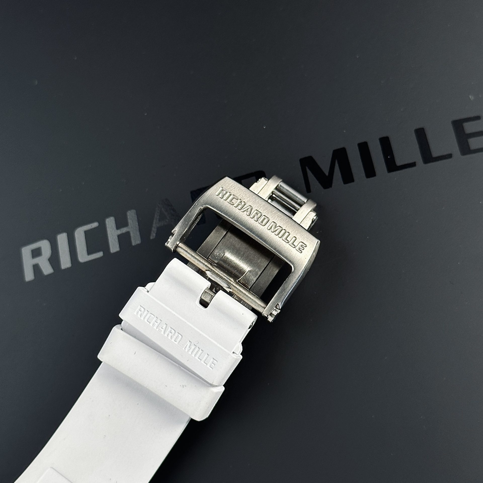 Đồng Hồ Richard Mille Rep 1:1 RM055 Ceramic Bubba Wasson Màu Xanh Nhà Máy BBR Đồng Hồ Richard Mille Rep 1:1 RM055 Ceramic Bubba Wasson Màu Xanh Nhà Máy BBR