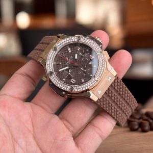 Đồng Hồ Hublot Chế Tác Big Bang Chronograph King Gold Màu Nâu Đính Đá 44mm (6)