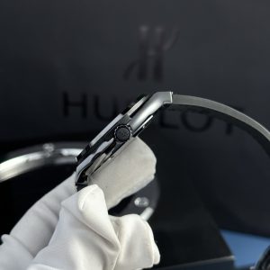 Đồng Hồ Hublot Chế Tác Vỏ Gốm Đen Đính Đá Tinh Chỉnh Máy SW300 Nhà Máy JJZ 42mm (1)