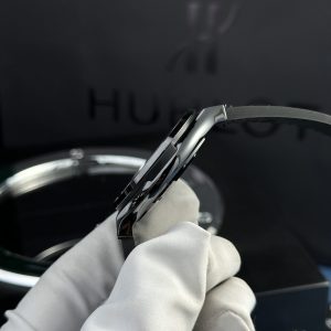 Đồng Hồ Hublot Chế Tác Vỏ Gốm Đen Đính Đá Tinh Chỉnh Máy SW300 Nhà Máy JJZ 42mm (1)