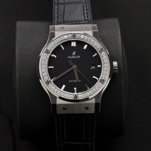 Đồng Hồ Hublot Nam Rep 11 Đính Kim Cương Moissanite Màu Đen Nhà Máy APS 42mm (8)