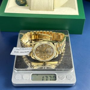 Đồng Hồ Rolex Chế Tác Bọc Vàng 18K Day-Date 228238 Yellow Gold 178 Grams GM Factory 40mm (11)
