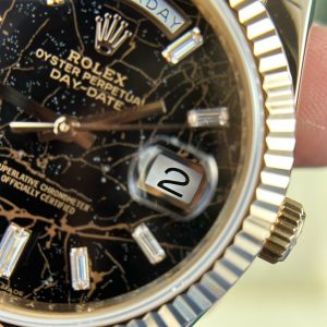 Đồng Hồ Rolex Chế Tác Bọc Vàng Day-Date 228235 Mặt Nham Thạch Nhà Máy GM 178 Grams 40mm (1)