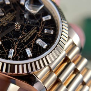 Đồng Hồ Rolex Chế Tác Bọc Vàng Day-Date 228235 Mặt Nham Thạch Nhà Máy GM 178 Grams 40mm (1)