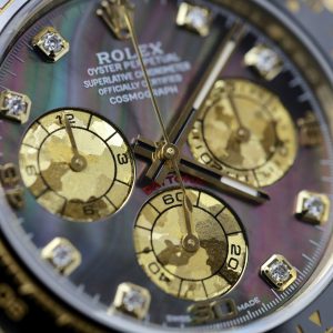 Đồng Hồ Rolex Daytona Mặt Khảm Trai Tím Cọc Số Moissanite BTF 40mm (12)
