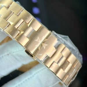 Vacheron Constantin Replica Cao Cấp Overseas 4500V Nhà Máy PPF 41mm