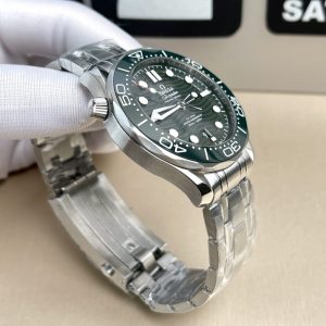 Đồng Hồ Omega Replica Cao Cấp Seamaster Diver 300M Màu Xanh Lá Nhà Máy VS 42mm (1)