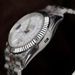 Đồng Hồ Rolex Chế Tác Sky-Dweller Mặt Trắng Dây Jubilee Cao Cấp Nhất 42mm (1)