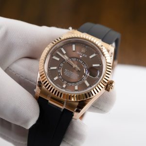 Đồng Hồ Rolex Replica Cao Cấp Sky Dweller Mặt Chocolate Dây Cao Su 42mm (10)