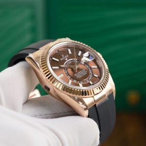 Đồng Hồ Rolex Replica Cao Cấp Sky Dweller Mặt Chocolate Dây Cao Su 42mm (10)