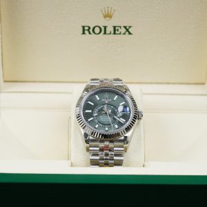 Đồng Hồ Rolex Replica Cao Cấp Sky Dweller Mặt Xanh Lá Cây Dây Jubilee 42mm (5)