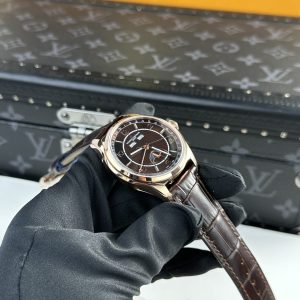 Đồng Hồ Vacheron Constantin Replica Cao Cấp FiftySix Complete Calendar 4000E ZF Màu Nâu (1)
